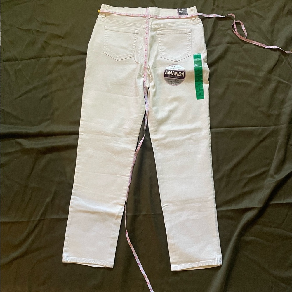 Gloria Vanderbilt Women White Relaxed Jeans New perfec condition Stretch